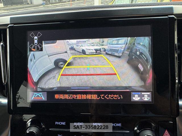 Toyota ALPHARD 2022-03 8312775-17