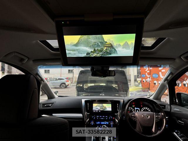 Toyota ALPHARD 2022-03 8312775-28