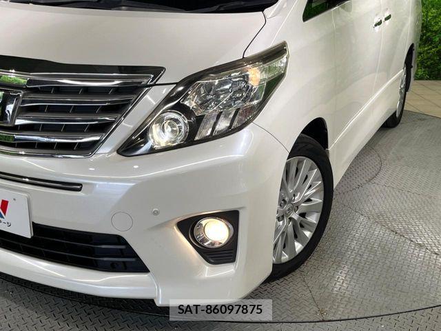Toyota ALPHARD 2014-03 8312795-12