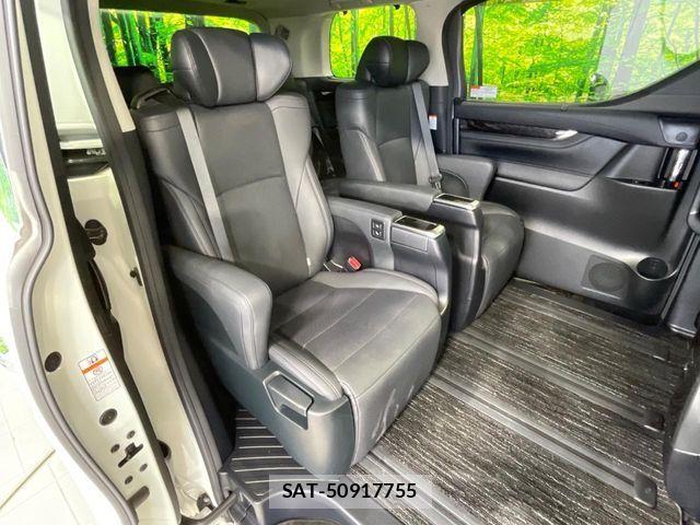 Toyota ALPHARD 2020-09 8312756-10