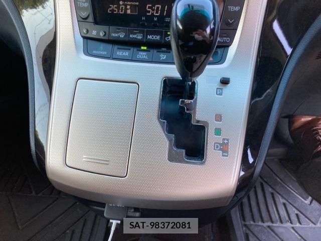 Toyota ALPHARD 2013-10 8312799-14