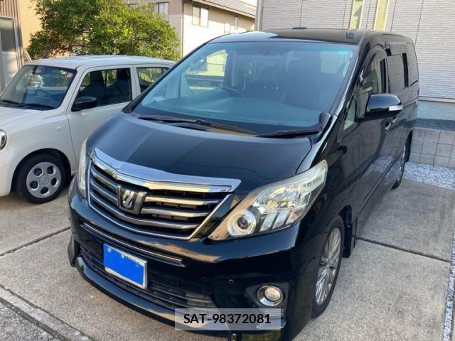 Toyota ALPHARD 2013-10 8312799-1