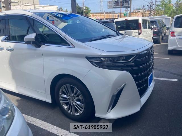 Toyota ALPHARD 2024-04 8312713-0