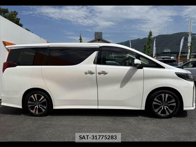 Toyota ALPHARD 2021-09 8312754-11