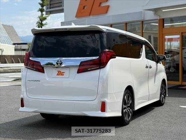 Toyota ALPHARD 2021-09 8312754-12