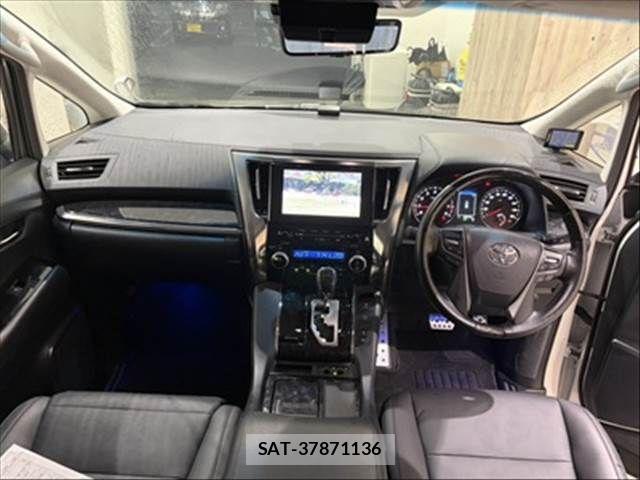 Toyota ALPHARD 2020-10 8312753-4
