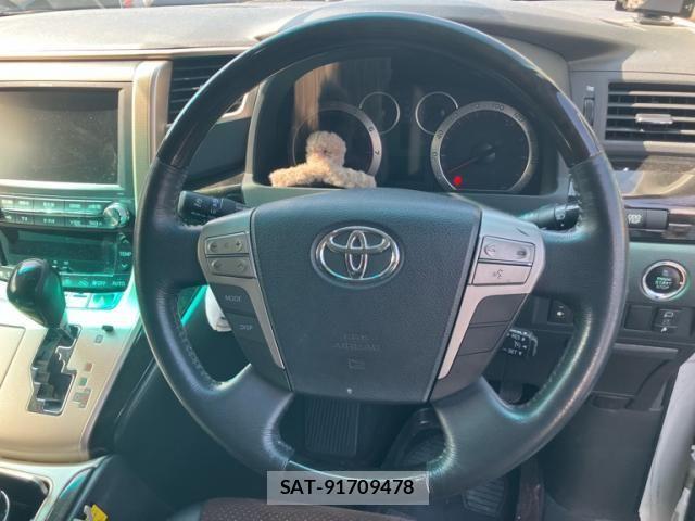 Toyota ALPHARD 2014-05 8312801-18