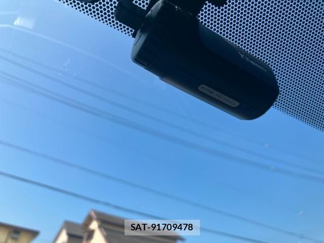 Toyota ALPHARD 2014-05 8312801-21