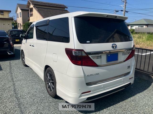 Toyota ALPHARD 2014-05 8312801-5