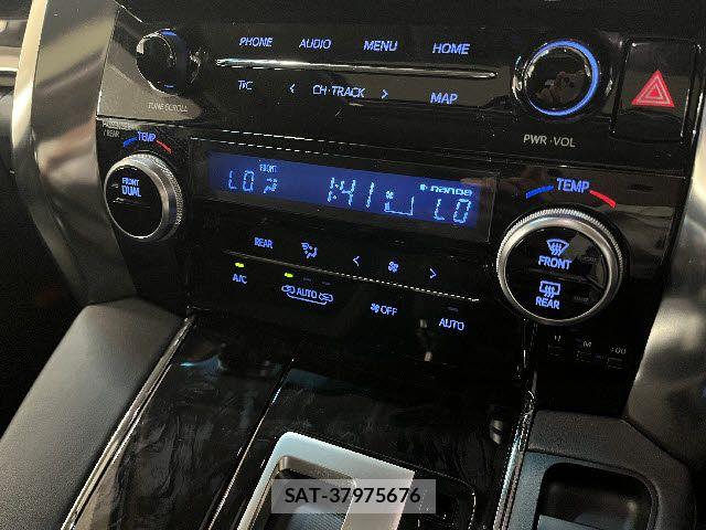 Toyota ALPHARD 2022-09 8312728-14