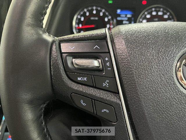 Toyota ALPHARD 2022-09 8312728-16