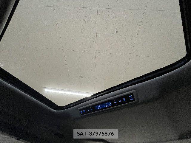 Toyota ALPHARD 2022-09 8312728-22