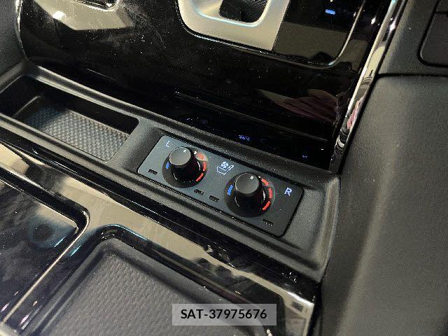 Toyota ALPHARD 2022-09 8312728-23
