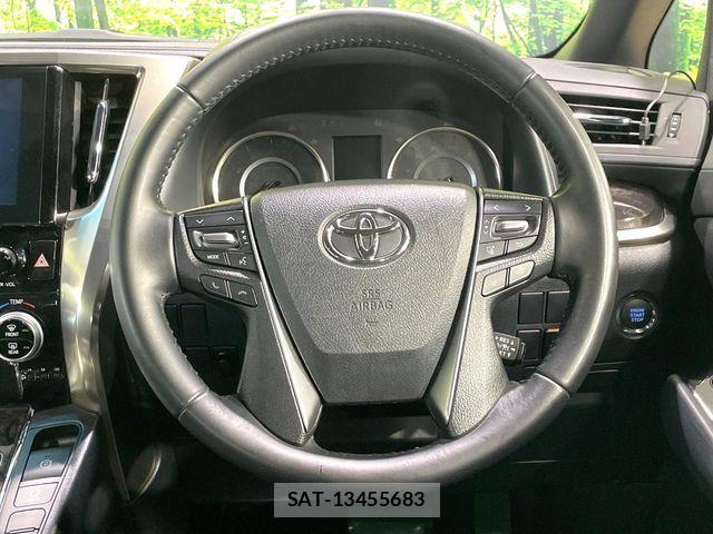 Toyota ALPHARD 2022-10 8312759-11