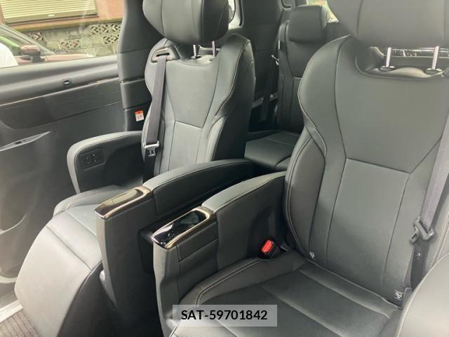 Toyota ALPHARD 2025-09 8312708-26