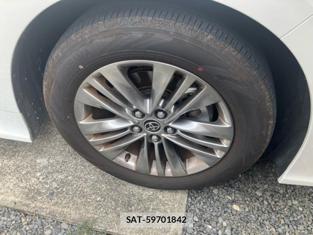 Toyota ALPHARD 2025-09 8312708-2