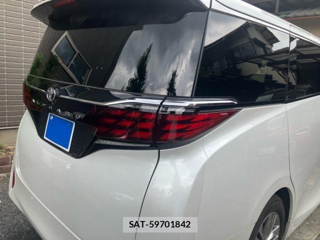 Toyota ALPHARD 2025-09 8312708-4