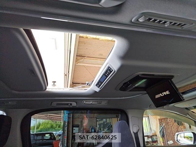Toyota ALPHARD 2016-03 8312784-19