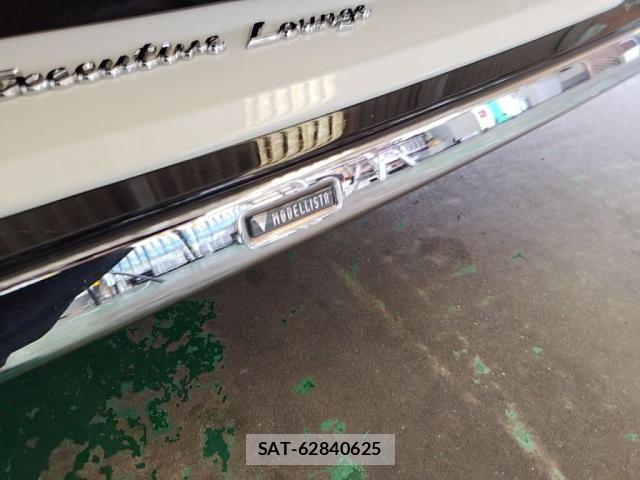 Toyota ALPHARD 2016-03 8312784-29