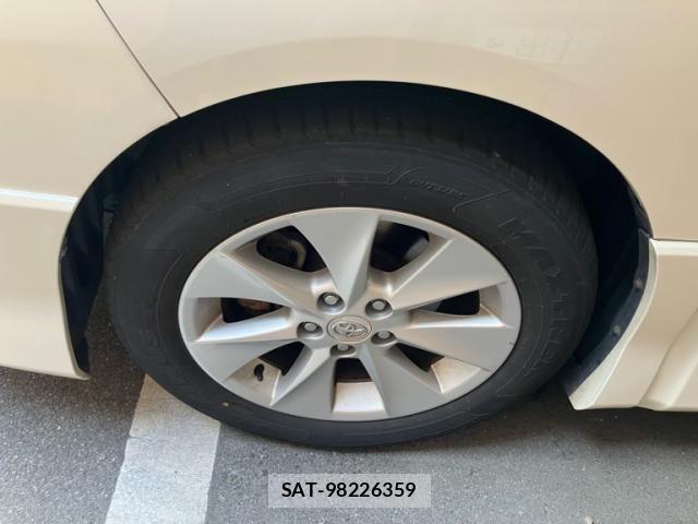 Toyota ALPHARD 2006-05 8312803-19