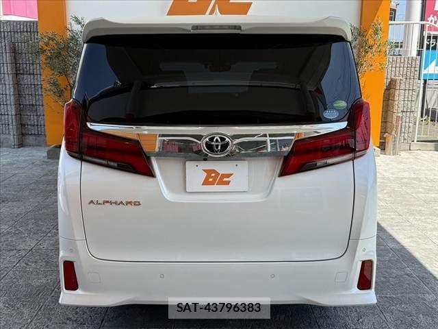 Toyota ALPHARD 2019-04 8312782-13