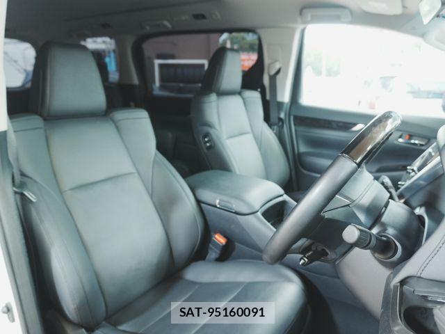 Toyota ALPHARD 2021-09 8312755-19