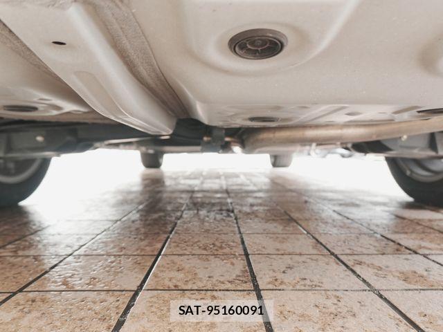 Toyota ALPHARD 2021-09 8312755-29