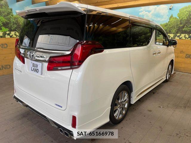 Toyota ALPHARD 2021-07 8312763-17
