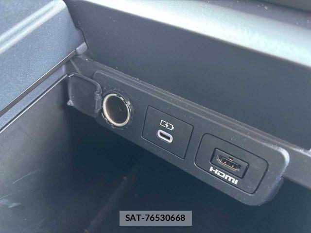 Toyota ALPHARD 2024-03 8312717-20