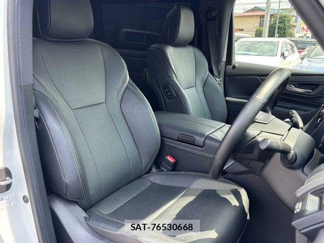 Toyota ALPHARD 2024-03 8312717-25