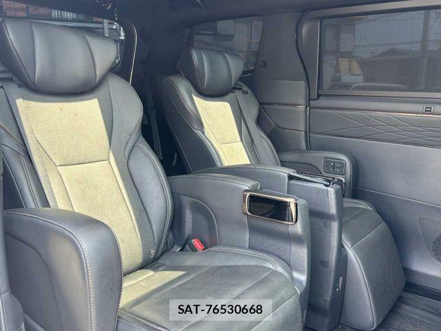 Toyota ALPHARD 2024-03 8312717-26