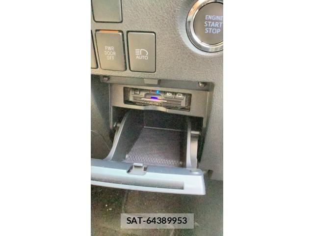 Toyota ALPHARD 2022-06 8312742-13