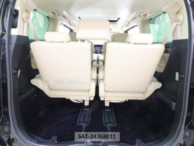 Toyota ALPHARD 2022-10 8312726-18