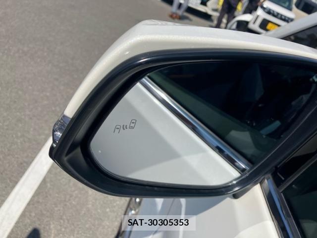 Toyota ALPHARD 2021-10 8312779-14