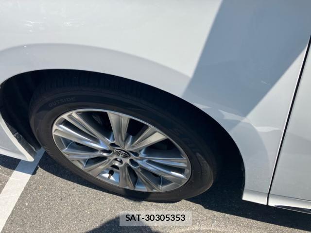Toyota ALPHARD 2021-10 8312779-15