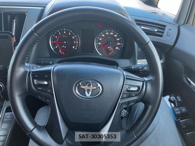 Toyota ALPHARD 2021-10 8312779-16