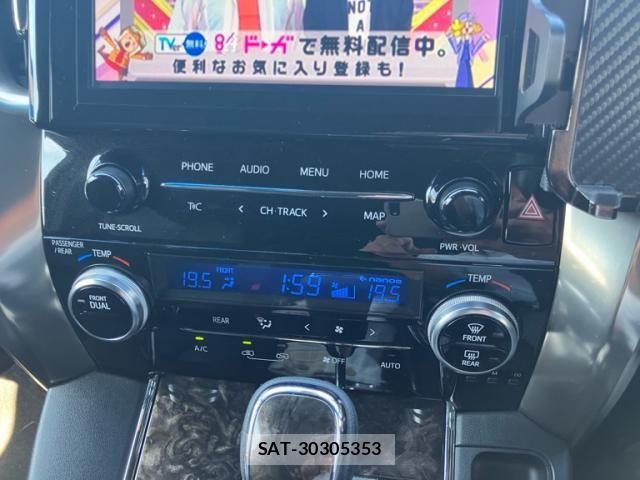Toyota ALPHARD 2021-10 8312779-18
