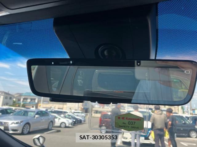 Toyota ALPHARD 2021-10 8312779-21