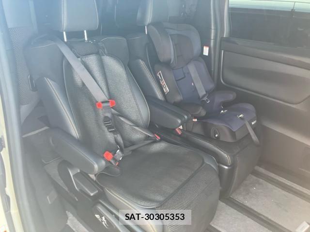 Toyota ALPHARD 2021-10 8312779-7