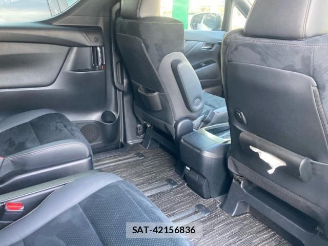 Toyota ALPHARD 2022-11 8312774-15