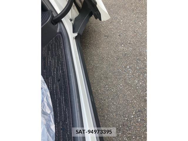Toyota ALPHARD 2023-11 8312727-24