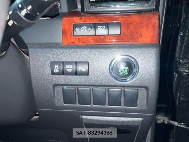 Toyota ALPHARD 2011-01 8312813-9