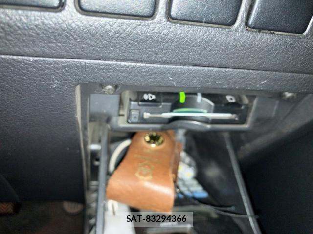 Toyota ALPHARD 2011-01 8312813-21