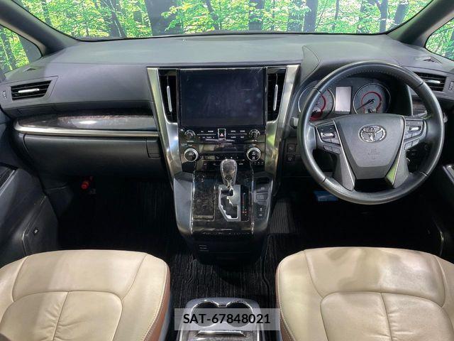 Toyota ALPHARD 2021-11 8312778-1