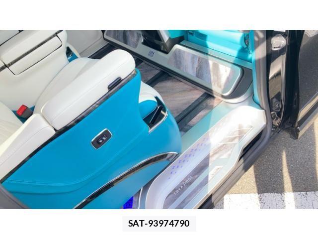 Toyota ALPHARD 2016-09 8312794-28