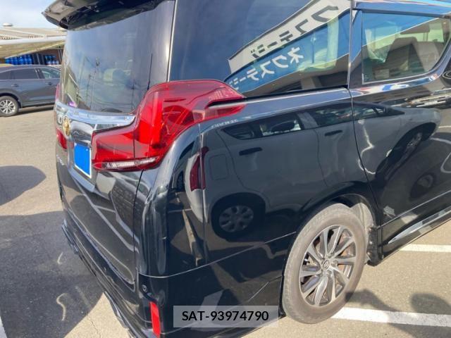 Toyota ALPHARD 2016-09 8312794-8