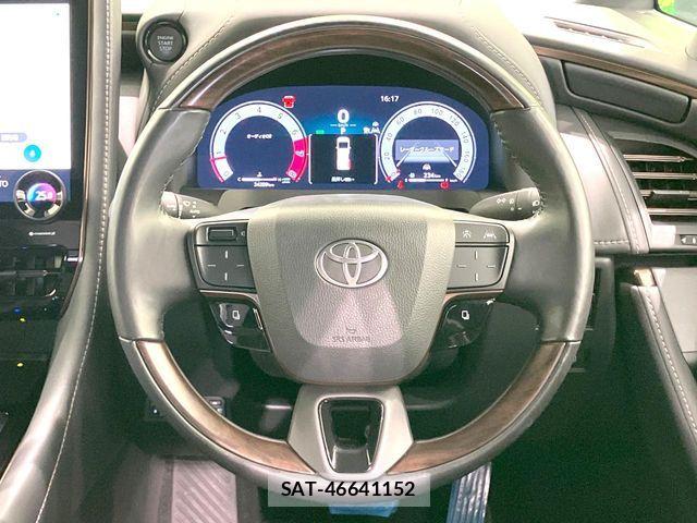 Toyota ALPHARD 2024-11 8312716-11