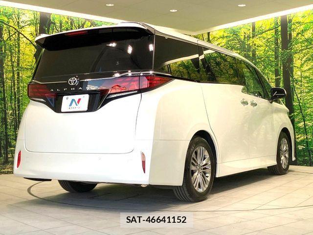 Toyota ALPHARD 2024-11 8312716-17