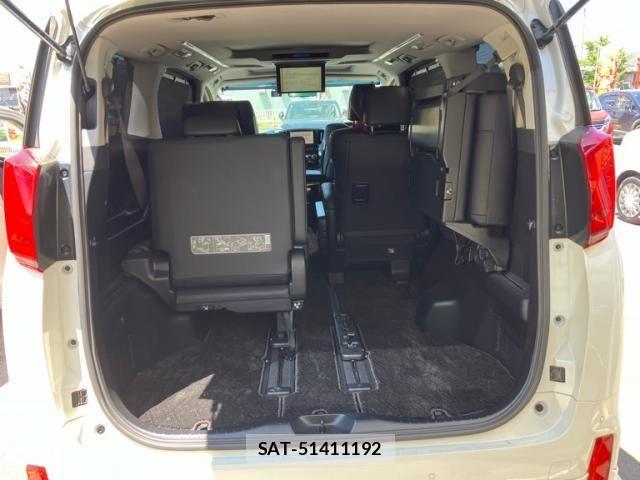 Toyota ALPHARD 2022-04 8312731-12