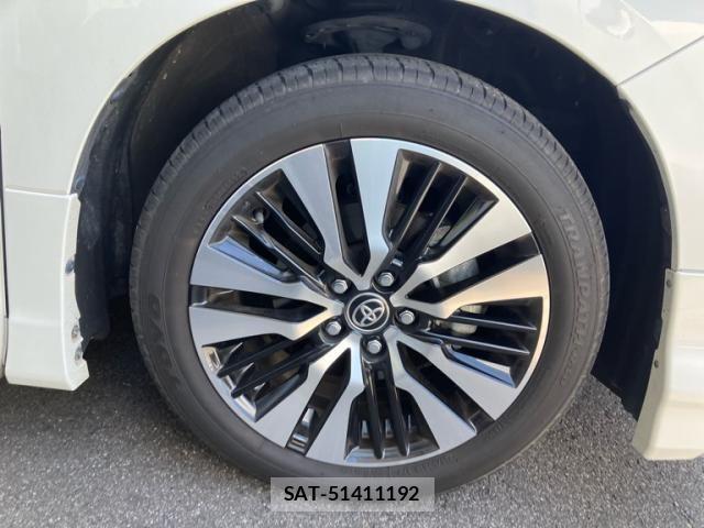 Toyota ALPHARD 2022-04 8312731-6